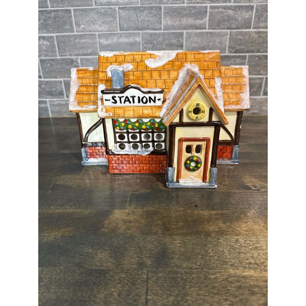 Vintage Dept 56 Snow Village Train Station Ceramic Christmas Building Decor